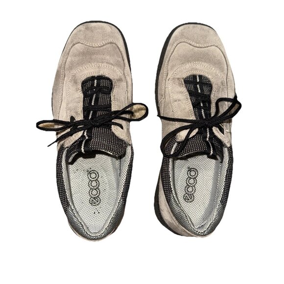 ECCO Tan Black Suede Lace Up Walking Comfort Sneakers Size 36 US 5 to 5.5 - Picture 3 of 6